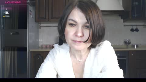Snapshot of gentlywomen chatting on 26, 1, 2025 Elena online show from 26, 1, 2025