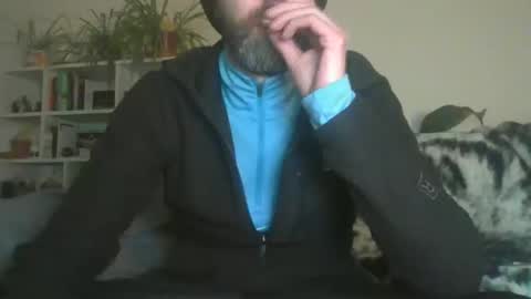 Snapshot of geon2xx chatting on 11, 3, 2025 Geon online show from 11, 3, 2025