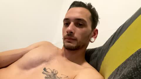 Snapshot of georgek0011 chatting on 10, 1, 2026 georgek0011 online show from 10, 1, 2026