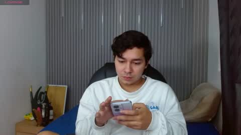 Snapshot of georgesmith_1 chatting on 12, 6, 2026 GEORGE online show from 12, 6, 2026