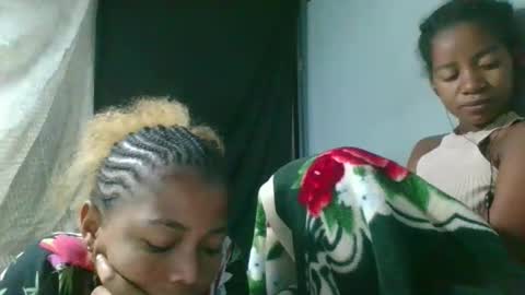 Snapshot of georgette981 chatting on 2, 2, 2026 georgette981 online show from 2, 2, 2026