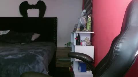 Georgina  online show from 12, 11, 2025