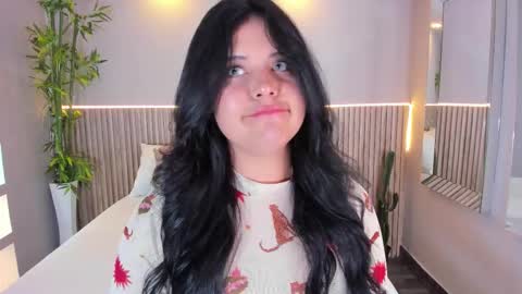 Snapshot of georginareyes chatting on 19, 12, 2025 GeorginaReyes online show from 19, 12, 2025