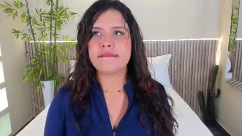 Snapshot of georginareyes chatting on 10, 6, 2026 GeorginaReyes online show from 10, 6, 2026