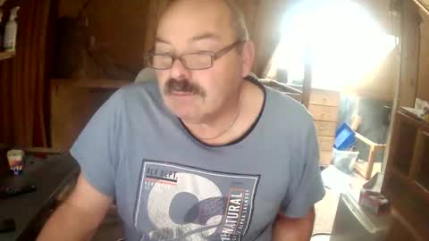 Snapshot of germany_50 chatting on 19, 4, 2026 germany_50 online show from 19, 4, 2026