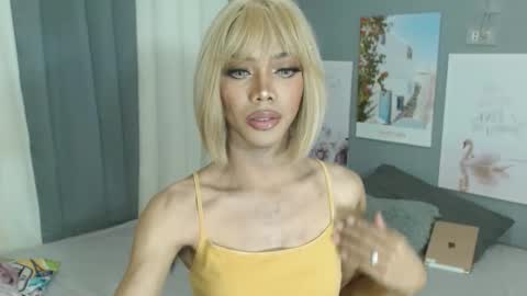 Sidneymorens online show from 5, 4, 2026