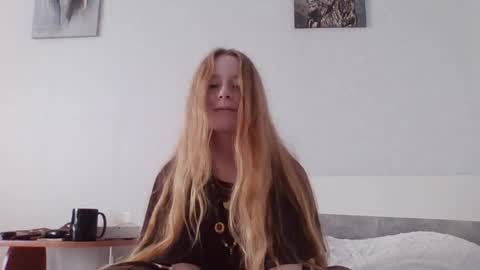 Kate online show from 5, 4, 2026