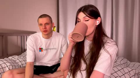 Snapshot of gethigh_ chatting on 9, 12, 2024 Liz and Mark online show from 9, 12, 2024