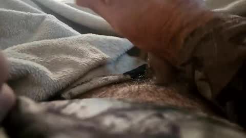 Snapshot of ggg20152015 chatting on 4, 11, 2025 Gldyucame online show from 4, 11, 2025