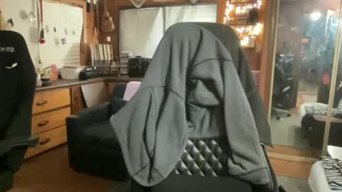 Snapshot of ghostboygbc chatting on 30, 4, 2026 ghostboygbc online show from 30, 4, 2026