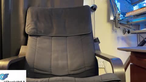 big boy ghost face online show from 6, 1, 2026