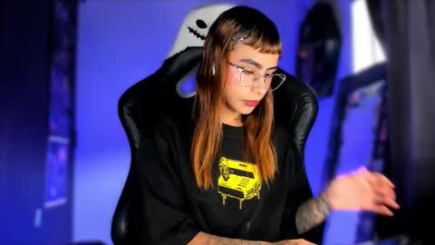 Snapshot of ghostlydolll chatting on 30, 9, 2025 Sara online show from 30, 9, 2025