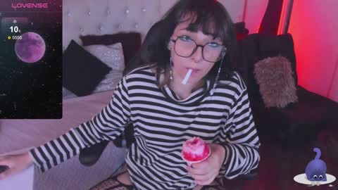 Allison  online show from 22, 1, 2025