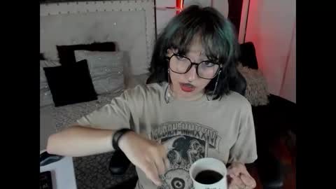 Allison  online show from 1, 2, 2025