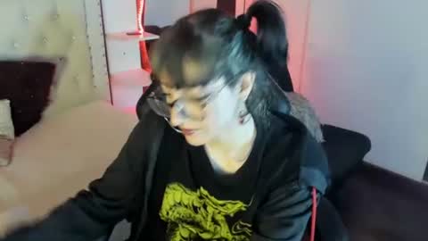 Allison  online show from 8, 2, 2025