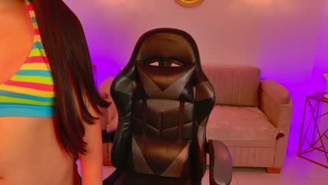 Snapshot of gia_capri chatting on 25, 6, 2026 Gia capri online show from 25, 6, 2026