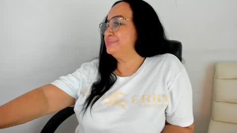 nahomi online show from 4, 1, 2025