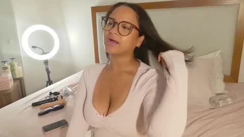 Snapshot of giablue20 chatting on 12, 5, 2026 Gianella online show from 12, 5, 2026