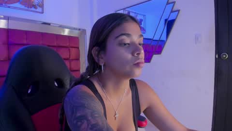 Gia  online show from 11, 4, 2026