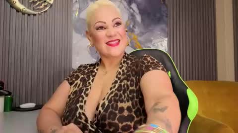 Snapshot of gianellacox chatting on 25, 3, 2026 online show from 25, 3, 2026