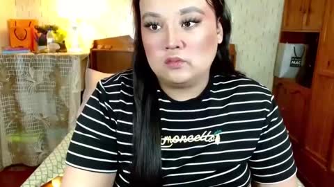 gianna lusty online show from 11, 1, 2025