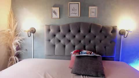 Snapshot of giannaslimjb chatting on 2, 12, 2025 giannaslimjb online show from 2, 12, 2025