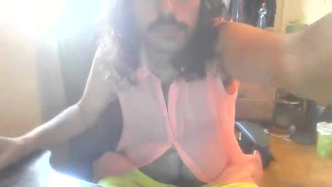 Snapshot of giftedmusician chatting on 28, 2, 2026 giftedmusician online show from 28, 2, 2026