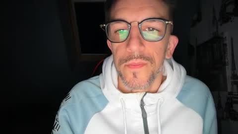 Gigi online show from 12, 4, 2026