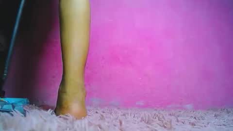 GIGI STCOTT online show from 26, 4, 2026