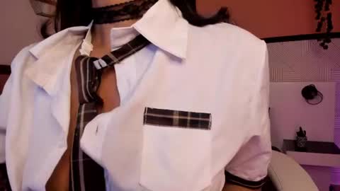 Snapshot of gigi_strawberry chatting on 8, 7, 2026 GIGI online show from 8, 7, 2026
