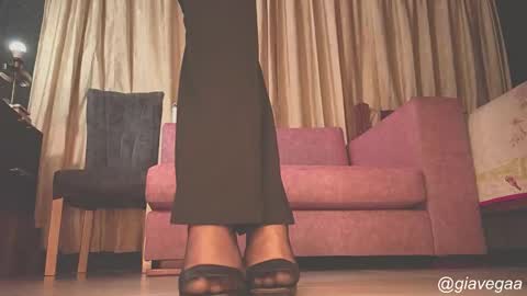 Gigi independet model P online show from 3, 12, 2025