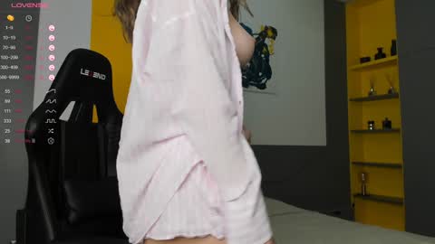 gigihadd online show from 4, 12, 2024