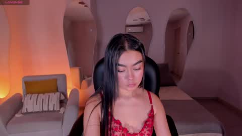 GIGI online show from 8, 12, 2024