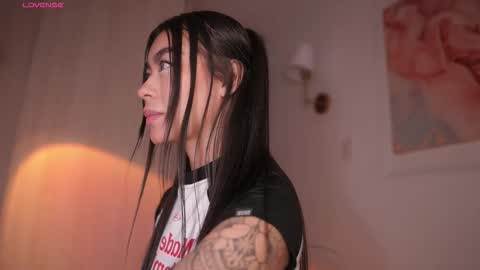 GIGI online show from 5, 10, 2025