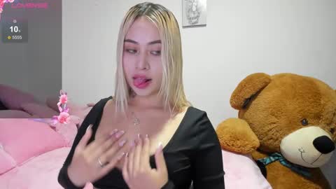 Snapshot of gigiprincesss chatting on 24, 2, 2025 Gigi online show from 24, 2, 2025