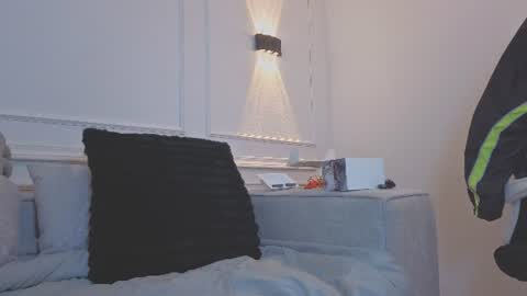 Snapshot of giigii_hadidd chatting on 24, 6, 2026 Giigii Hadid online show from 24, 6, 2026
