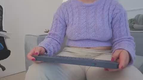 Snapshot of giigii_hadidd chatting on 9, 7, 2026 Giigii Hadid online show from 9, 7, 2026