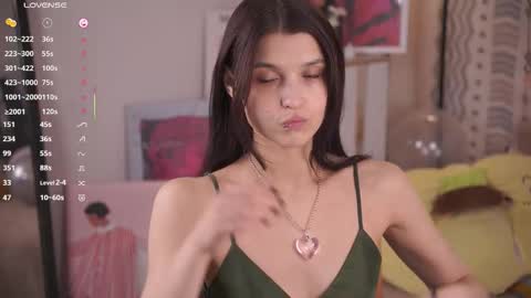 Mia online show from 10, 2, 2026