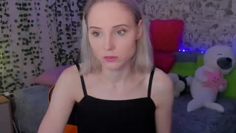 Snapshot of gina_lovelyy chatting on 28, 6, 2026 Gina online show from 28, 6, 2026