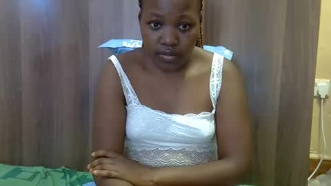 Adiliah online show from 4, 12, 2025