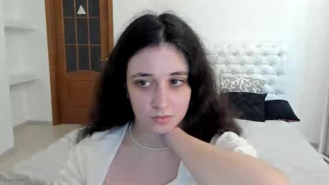 Kate online show from 15, 9, 2025