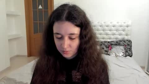 Kate online show from 4, 11, 2025