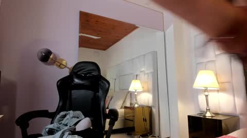 Ginebra Ness online show from 16, 12, 2024