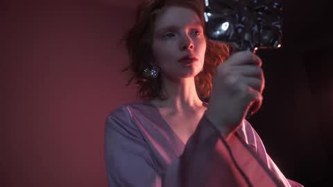        im expecting 350 thumbs up on my altar   online show from 7, 10, 2025