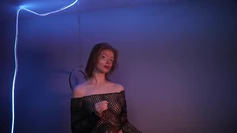        im expecting 350 thumbs up on my altar   online show from 5, 11, 2025