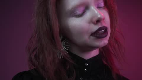Snapshot of ginger_hugs chatting on 7, 5, 2026 im expecting 350 thumbs up on my altar online show from 7, 5, 2026