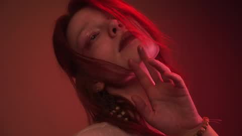 Snapshot of ginger_hugs chatting on 23, 5, 2026 im expecting 350 thumbs up on my altar online show from 23, 5, 2026