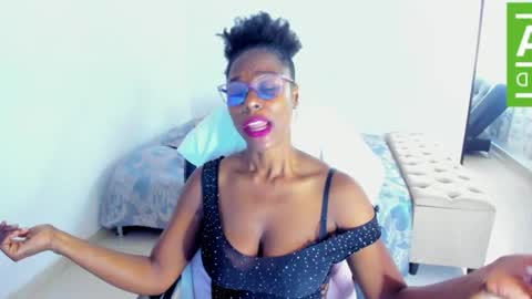 Snapshot of ginger_smil chatting on 10, 7, 2026 Diana online show from 10, 7, 2026
