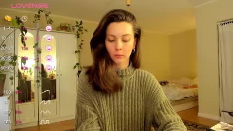 Snapshot of gingerbread__house chatting on 12, 4, 2026 Vasilisa online show from 12, 4, 2026