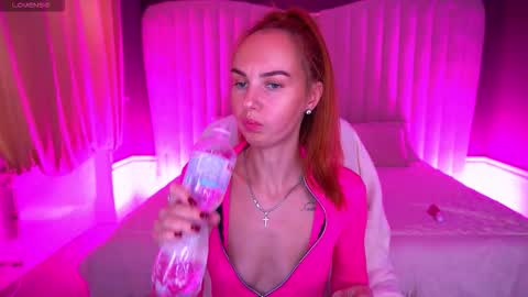 GinegerGazee online show from 11, 11, 2025